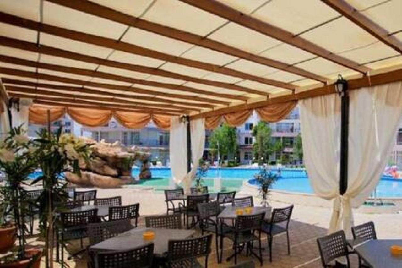 Yves 2 Bed Apart At Sun Village Sunny Beach Not Far Away From The Sea Exterior foto